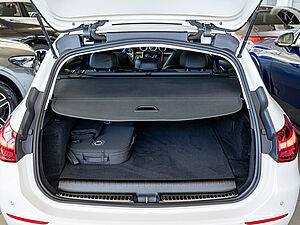Mercedes-Benz C 300 e T Avantgarde 16 navigation