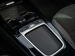 Mercedes-Benz CLA 250 4M Coupé AMG Sport Advanced Plus 12 navigation