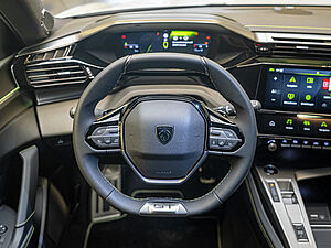 Peugeot 308 SW GT HYBRID 136 e-DSC6 8 navigation