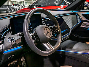 Mercedes-Benz E 300 T de 4M AMG Line 22 navigation