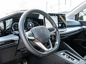 Volkswagen Golf VIII Variant GOAL 2,0 l TDI DSG 19 navigation