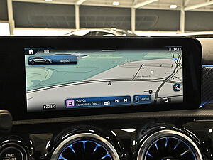Mercedes-Benz A 250 e Progressive 11 navigation