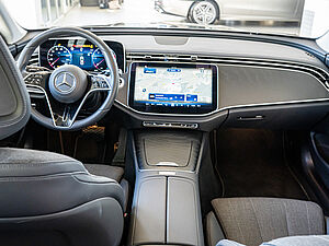 Mercedes-Benz E 220 d Avantgarde Advanced 19" 8 navigation