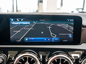 Mercedes-Benz CLA 250 4M Coupé AMG Sport Premium 12 navigation