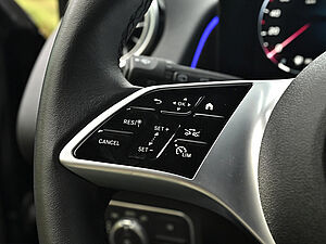 Mercedes-Benz GLB 180 Progressive Advanced Plus 17 navigation