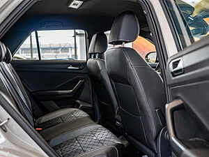 Volkswagen T-Roc R-Line 1.0 TSI 4 navigation