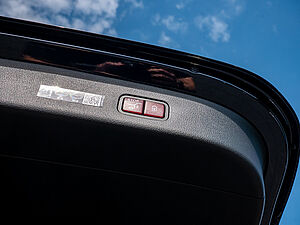 Mercedes-Benz GLC 220 d 4M AMG Line 22 navigation