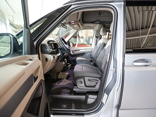 Volkswagen T7 California 2.0 TDI Beach Camper 12