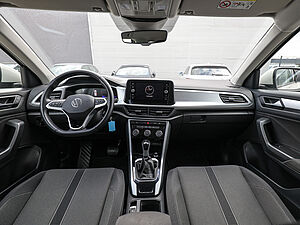 Volkswagen T-Roc Life 1.5 l TSI DSG 9 navigation