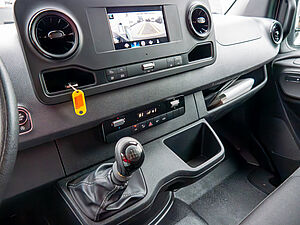 Mercedes-Benz Sprinter 317 CDI Kasten L2H2 16 navigation
