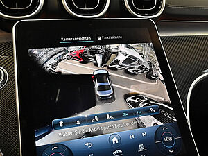 Mercedes-Benz C 300 e 4M AMG Line 12 navigation