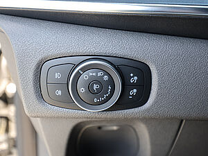 Ford Tourneo Custom Titanium X L1 22 navigation