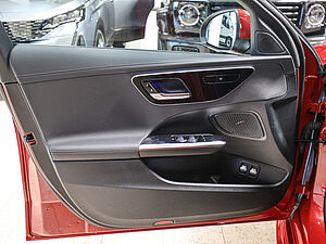 Mercedes-Benz C 300 e AMG Sport Advanced 29 navigation