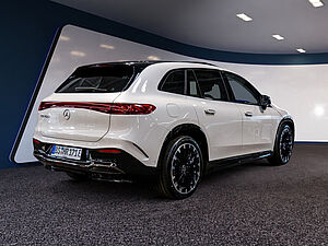 Mercedes-Benz EQS 450+ AMG Line 3 navigation