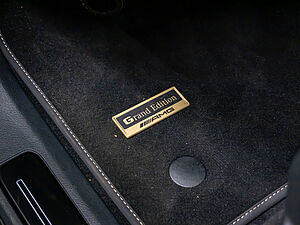 Mercedes-Benz G 63 AMG Grand Edition 13 navigation