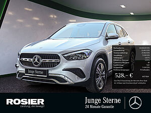 Mercedes-Benz GLA 180 Progressive Advanced 1 navigation
