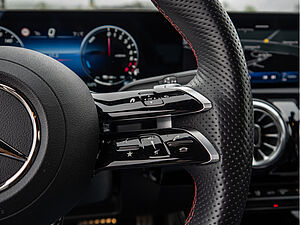 Mercedes-Benz CLA 250 SB e AMG Sport Advanced Plus 17 navigation