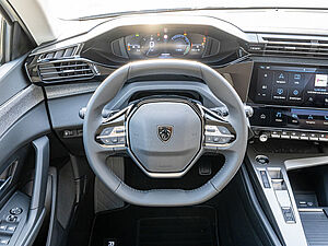 Peugeot 308 Allure HYBRID 145 e-DSC6 8 navigation