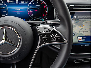 Mercedes-Benz E 200 4M Avantgarde Advanced 14 navigation