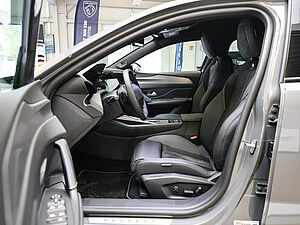 Peugeot 408 GT HYBRID 145 e-DSC6 9 navigation