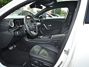 Mercedes-Benz A 200 Limo AMG Sport Advanced Plus 10 navigation