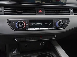Audi A4 Avant S line 35 TFSI S tronic 18 navigation