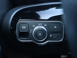 Mercedes-Benz CLA 250 e AMG Line 30 navigation