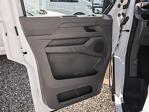Volkswagen T7 Kasten 2.0 TDI 29 navigation