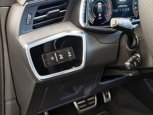 Audi A6 Avant S line 40 TDI S tronic 28 navigation