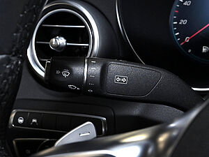 Mercedes-Benz C 200 Cabrio AMG Line 20 navigation