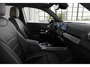 Mercedes-Benz GLB 220 4M AMG Sport Premium Plus 8 navigation