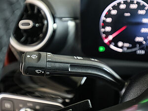 Mercedes-Benz A 220 4M Limo Progressive Advanced 27 navigation