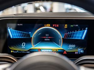 Mercedes-Benz GLE 63 AMG 4M+ Coupé Vmax ACC LED Pano Navi S 18 navigation