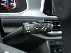 Volkswagen T-Roc Style 1.0 TSI 29 navigation