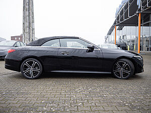 Mercedes-Benz CLE 180 Cabrio 33 navigation