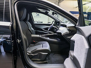 Peugeot 5008 Allure HYBRID 136 e-DSC6 2 navigation