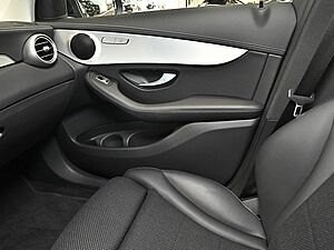 Mercedes-Benz GLC 300 de 4M 15 navigation