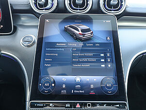 Mercedes-Benz C 300 T d AMG Sport Advanced Plus 14 navigation