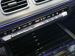 Mercedes-Benz GLE 350 de 4M AMG Sport Advanced Plus 16 navigation