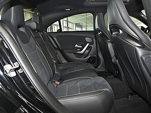 Mercedes-Benz CLA 45 AMG S 4M+ Coupé 5 navigation