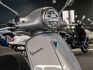 Vespa Primavera Elettrica 70 TECH 13 navigation