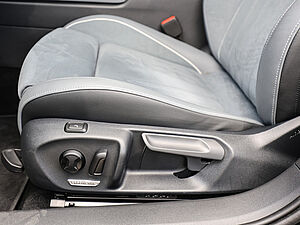 Volkswagen Passat Variant Business 1,5 l eTSI DSG 31 navigation