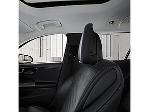 Mercedes-Benz C 200 T AMG Sport Advanced Plus 17 navigation