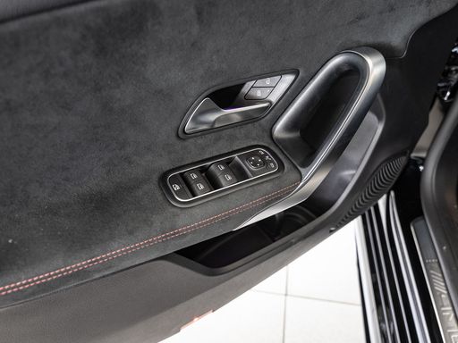 Mercedes-Benz A 35 AMG 4M Night LED Navi Kamera Spurh.-Ass. 24
