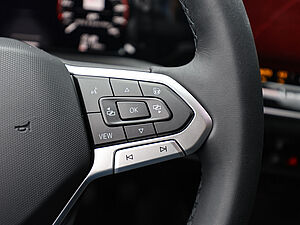 Volkswagen Golf VIII Style 1,5 l TSI 22 navigation