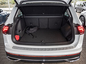 Volkswagen Tiguan 1.4 TSI eHybrid 27 navigation
