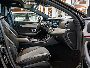Mercedes-Benz E 220 d T Avantgarde 2 navigation