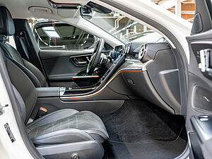 Mercedes-Benz C 300 d AMG Sport Advanced Plus 2 navigation