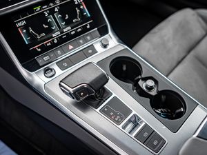 Audi A6 Avant sport 55 TFSI e sport quattro 15 navigation