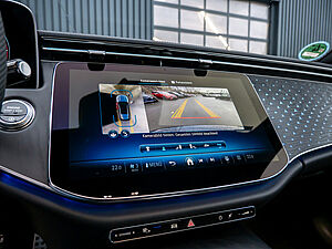 Mercedes-Benz E 220 d T AMG Line Premium 10 navigation